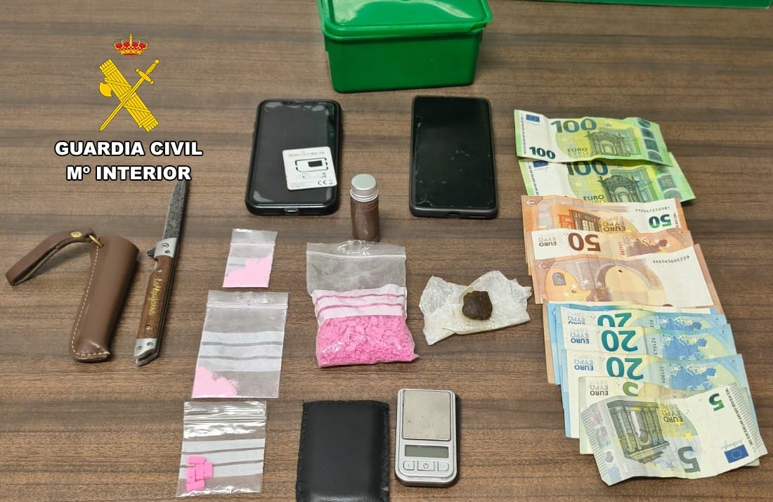  Dos detenidos en Torredelcampo con sustancias estupefacientes 