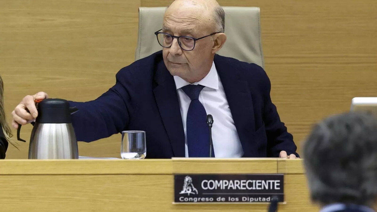 El PSOE denuncia el silencio del PP ante el caso Montoro