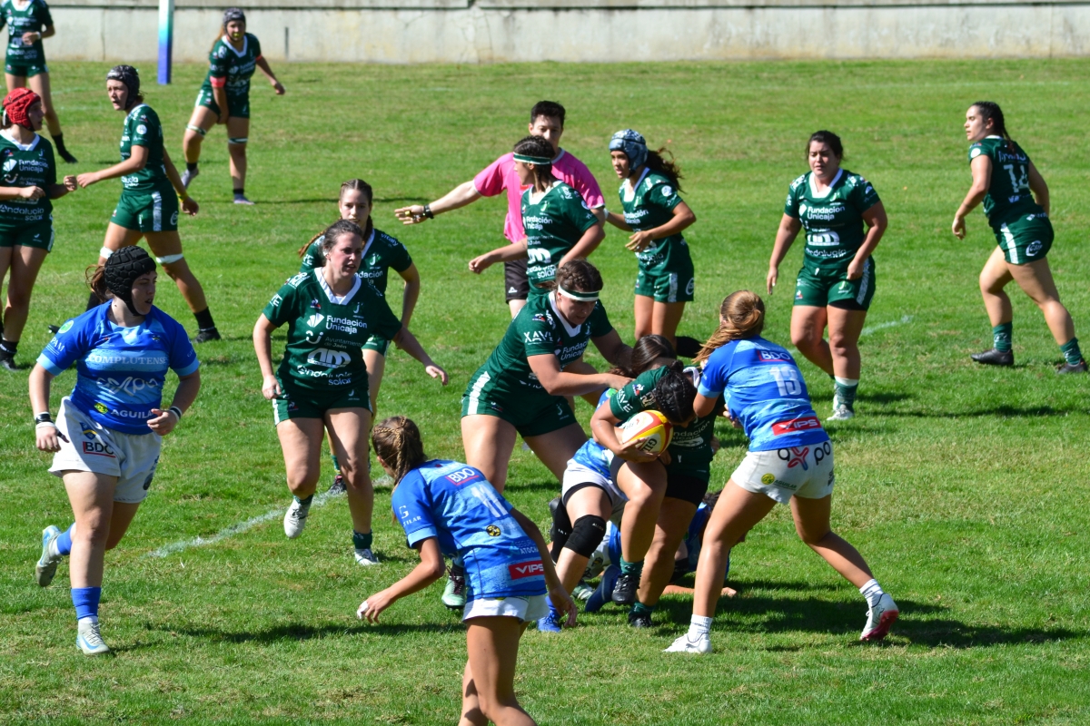 Jaén Rugby Femenino se concentra en Cabra a un mes de la liga 