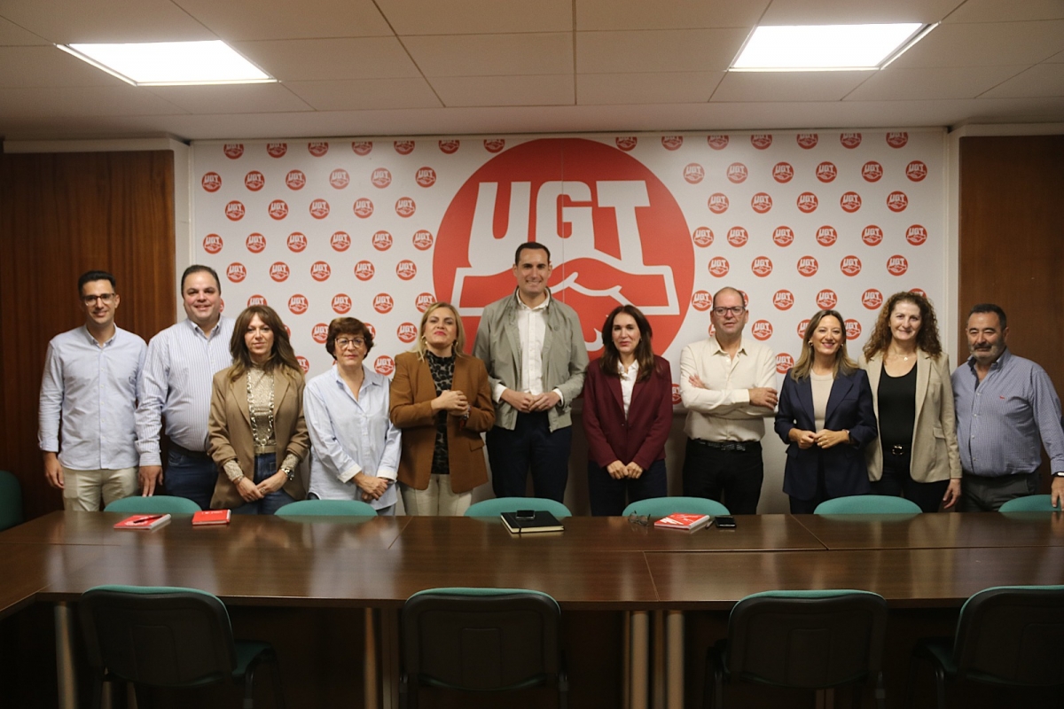  El PSOE y UGT refuerzan su alianza por la sanidad y los derechos laborales 