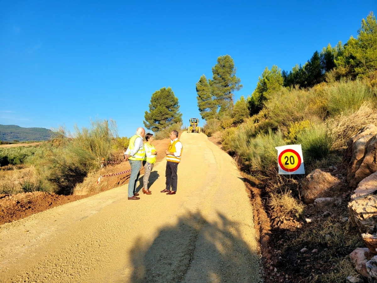  Agricultura destina 125.000 euros al arreglo de un camino rural en Siles 