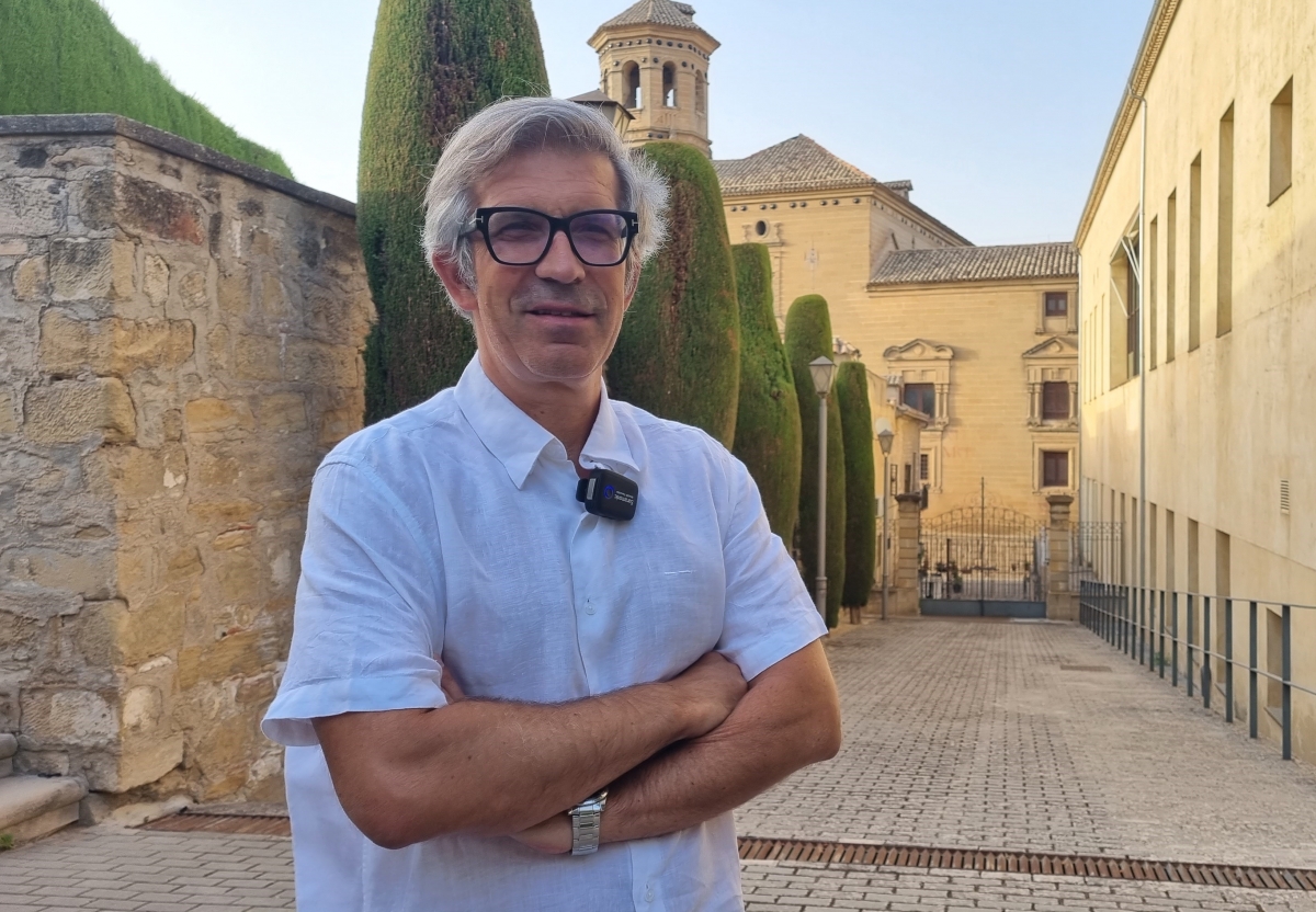 Sánchez-Mesa: «Las lenguas son una puerta de integración»