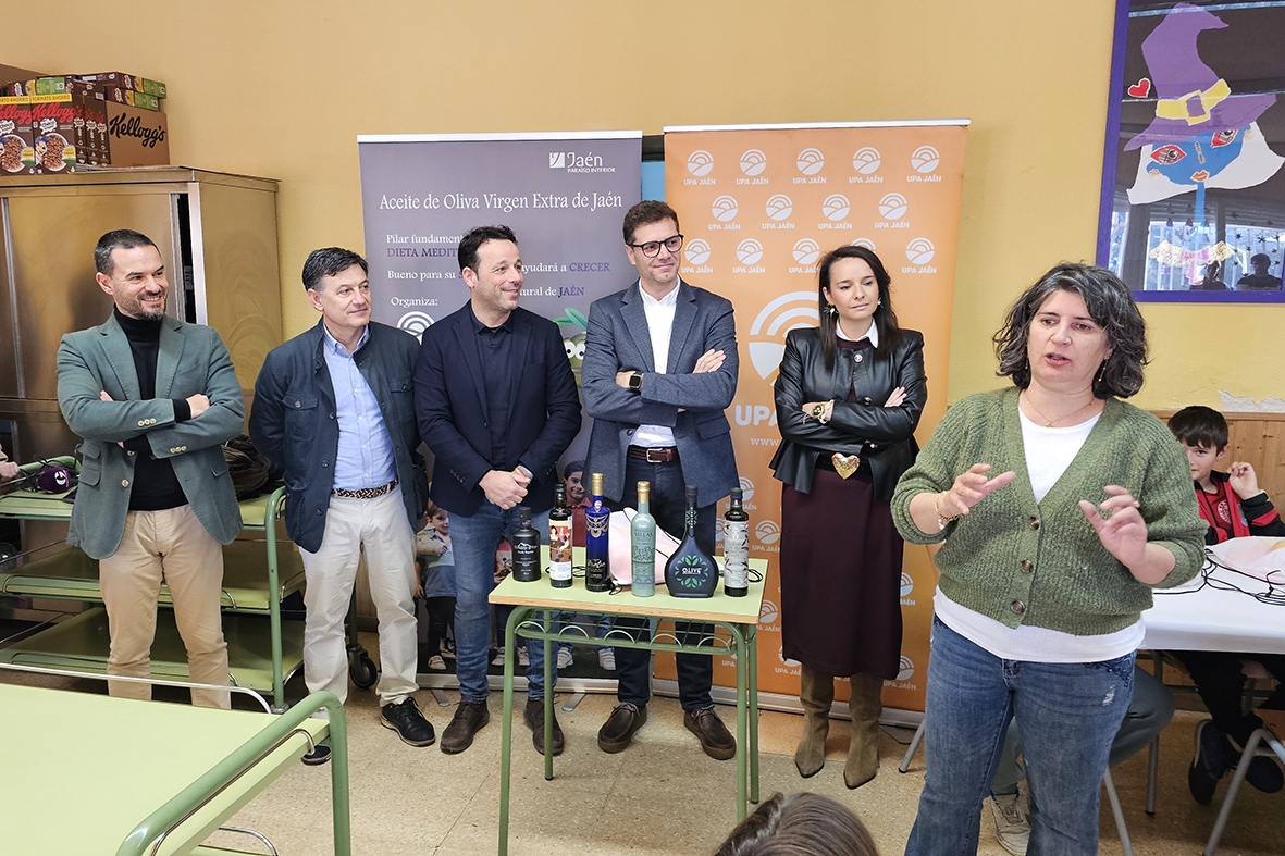  UPA y Diputación acercan el AOVE a alumnos y futuros chefs de Guadalajara 