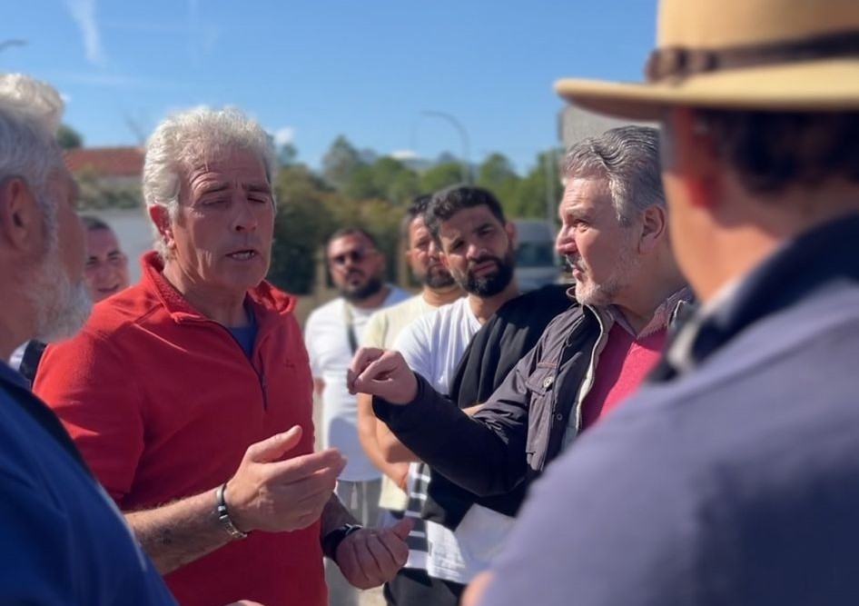  Vox denuncia las presiones impuestas a vendedores del mercadillo 