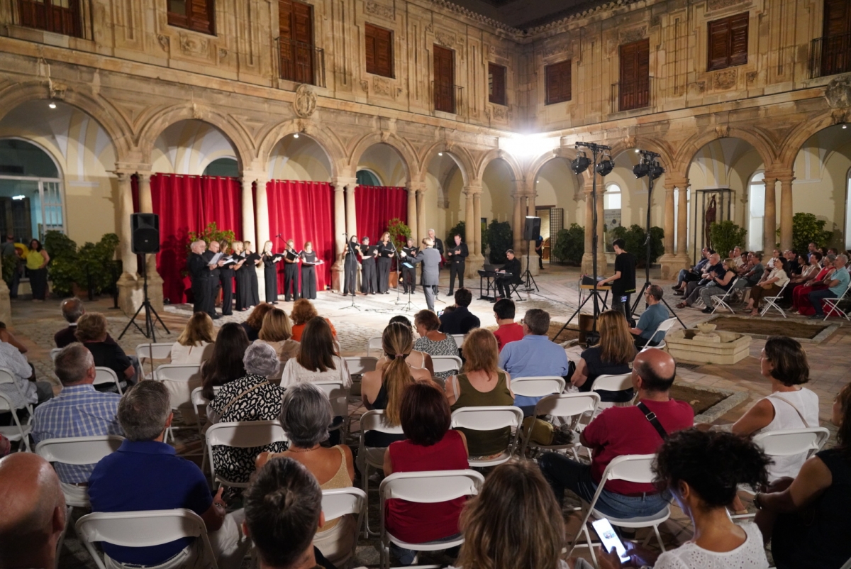  La Noche Jahenciana estimula el corazón del conjunto histórico 