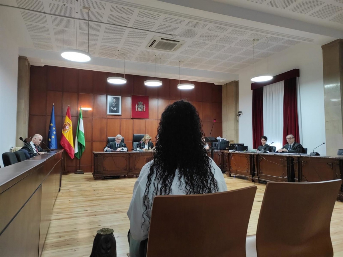 La mujer que apuñaló a su pareja mantiene que no quiso matarlo