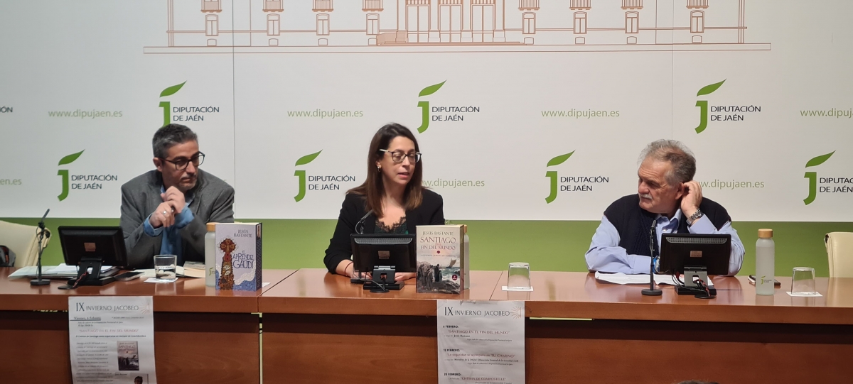  Jesús Bastante presenta su novela 'Santiago en el fin del mundo' 