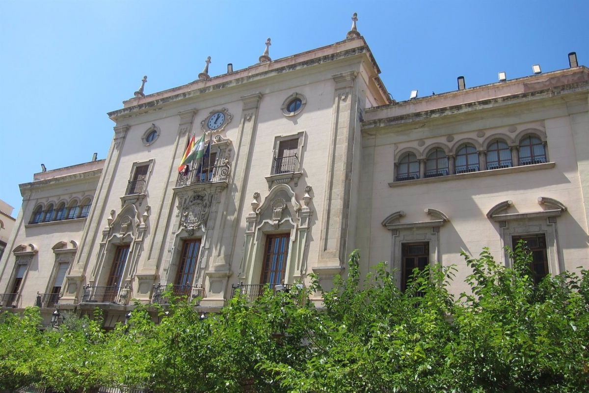  La 'pendiente' cuesta de la deuda municipal 
