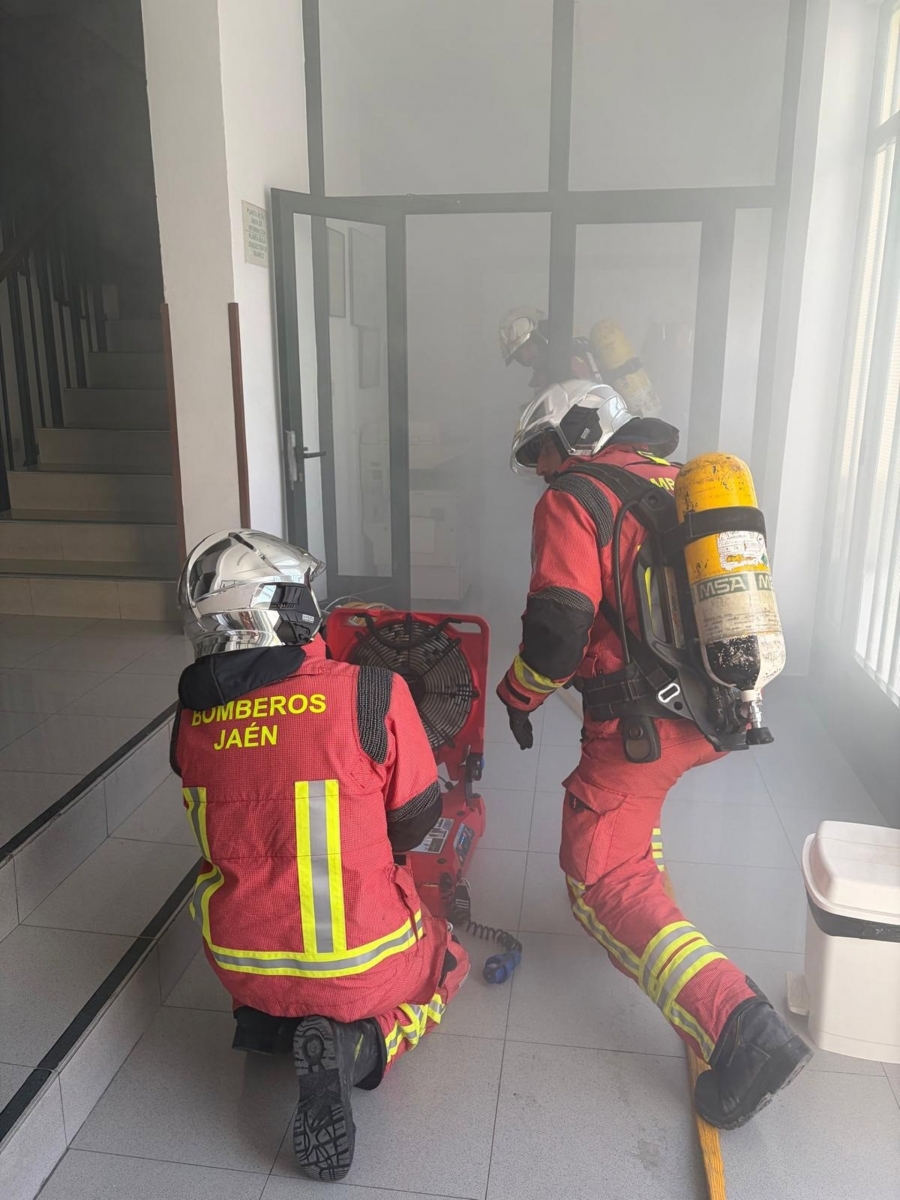  Simulacros de incendio en infraestructuras estratégicas de la ciudad 