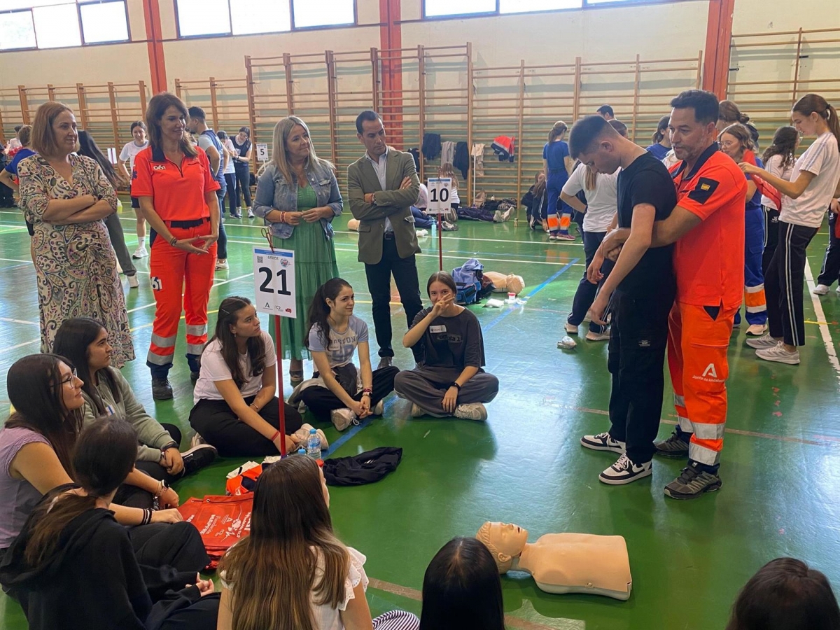 La formación en reanimación cardiopulmonar llega a 1.500 jóvenes