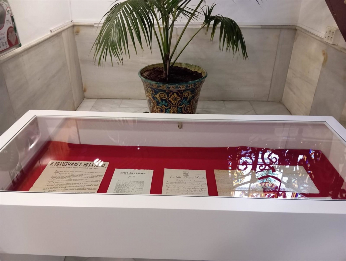  El Ayuntamiento expone documentos del siglo XIX y XX del carnaval 