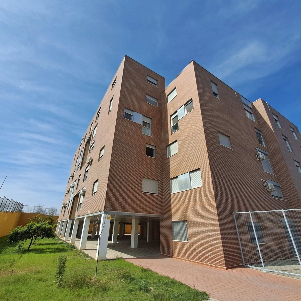  La Junta optimiza la eficiencia energética en 60 viviendas de Linares 