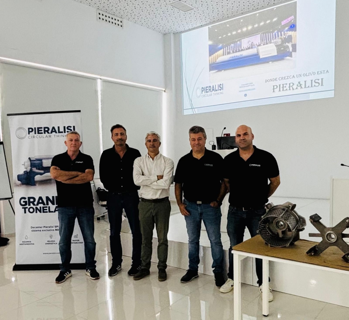  Pieralisi refuerza la excelencia oleícola con su participación en Dcoop 
