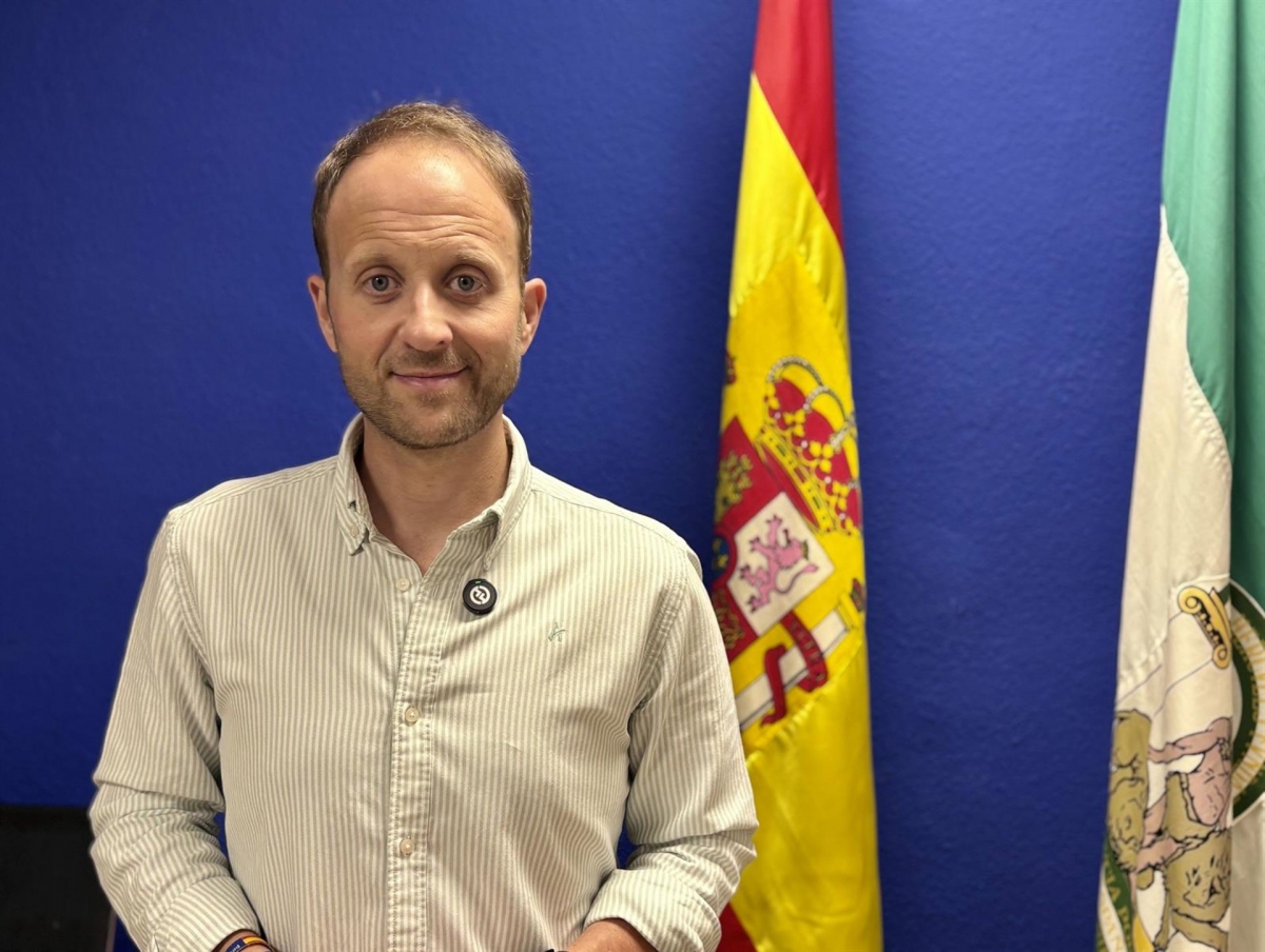  Erik Domínguez pide disculpas por el conflicto del transporte escolar 
