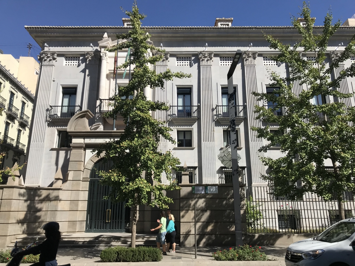 La Fiscalía abre una investigación por los cribados de cáncer de mama