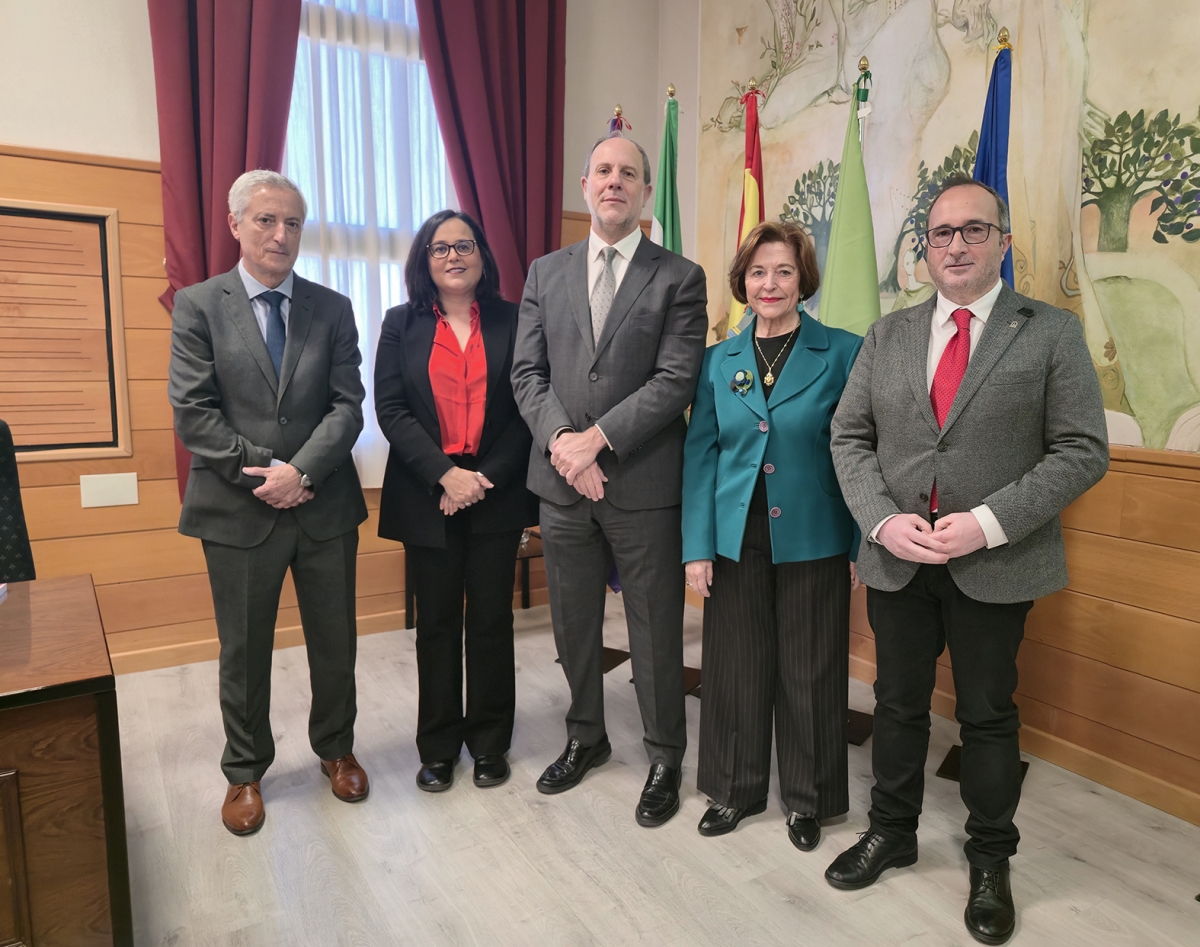  El rector llama a la colaboración para proteger el patrimonio 