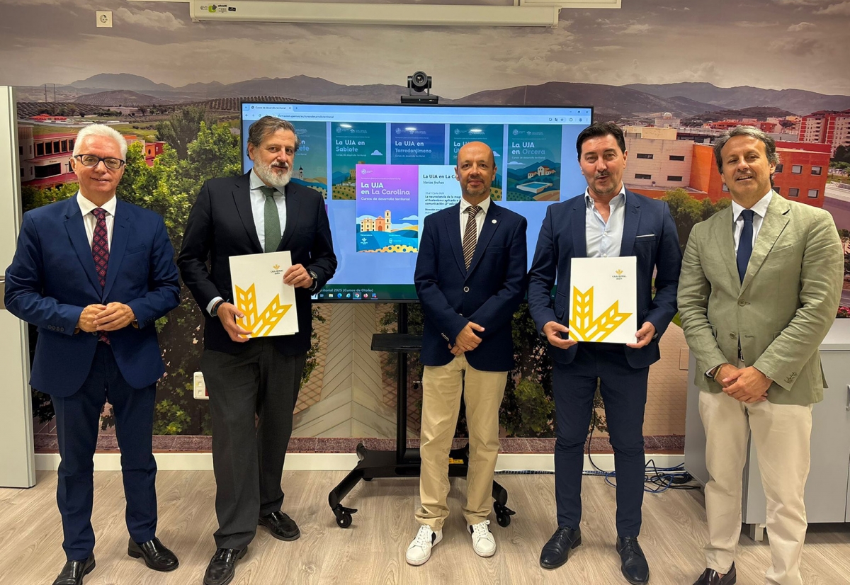  Neurociencia y emprendimiento centran los cursos de la UJA en La Carolina 