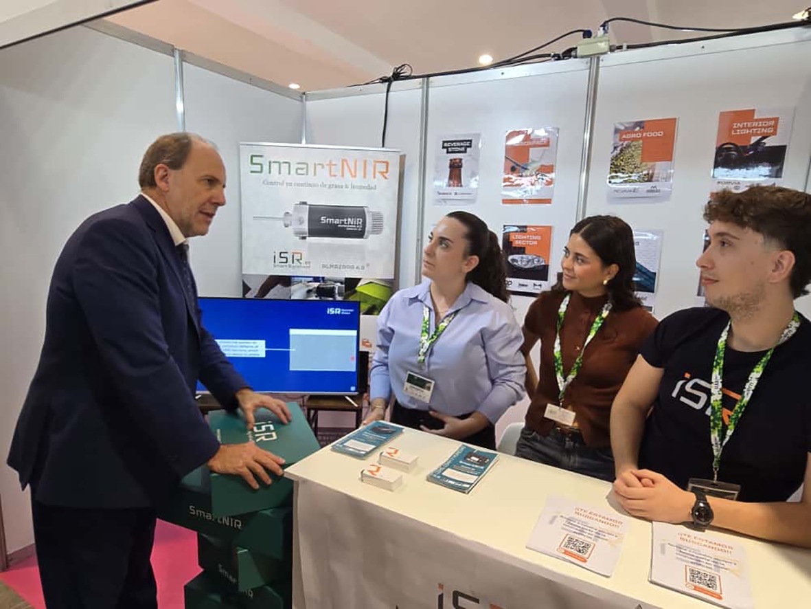 La Feria de Empleo de la UJA facilita la inserción laboral del alumnado