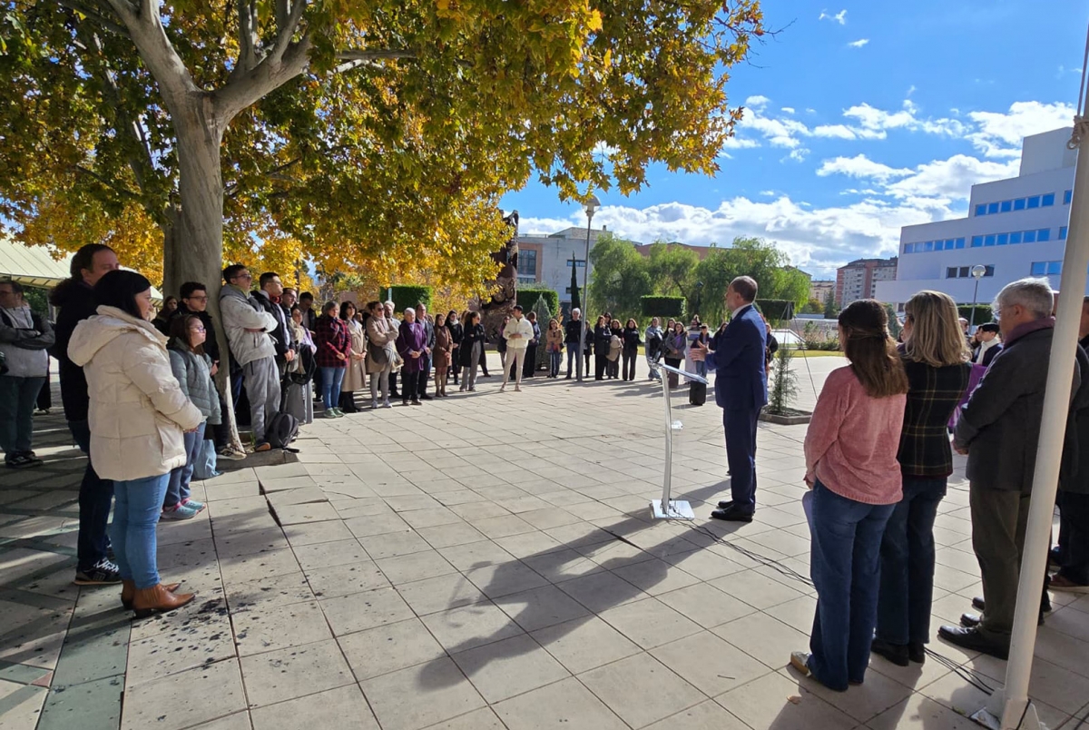  El rector marca el "deber ético" de la UJA ante la violencia machista 