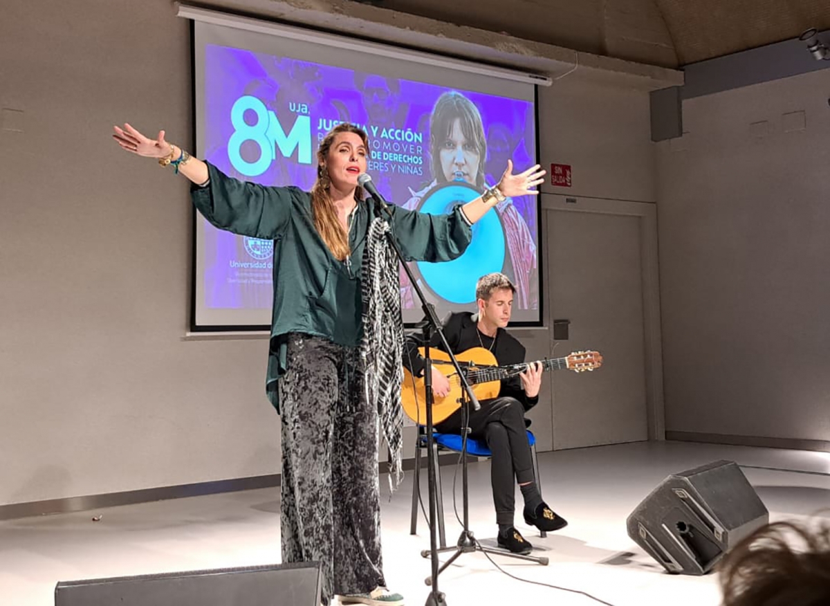  Lourdes Pastor cierra los actos del 8M en la Universidad de Jaén 