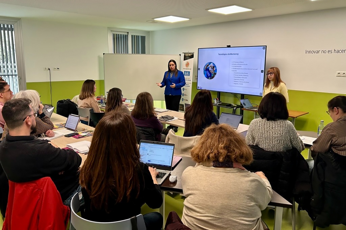  La UJA impulsa la internacionalización de su formación 