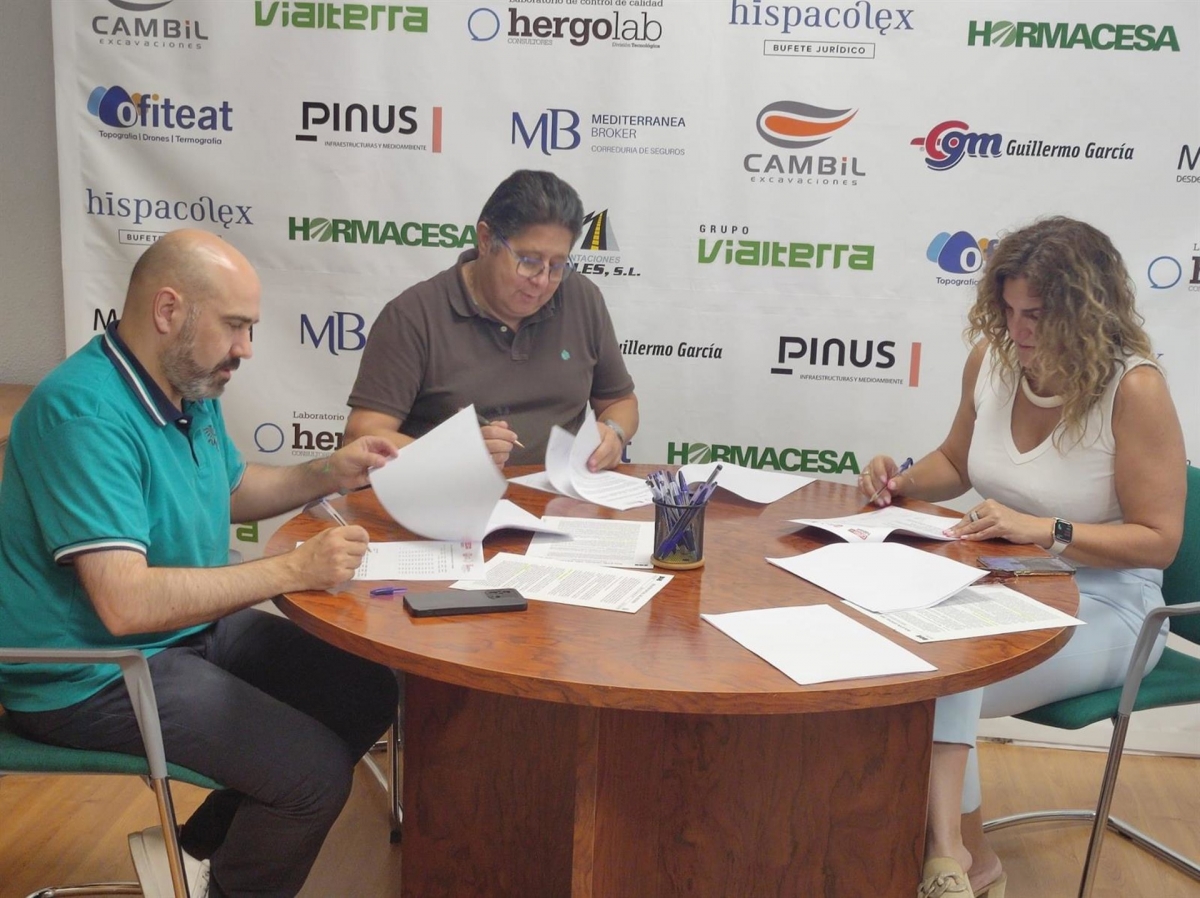  Firmada la subida salarial del convenio de la construcción en Jaén 