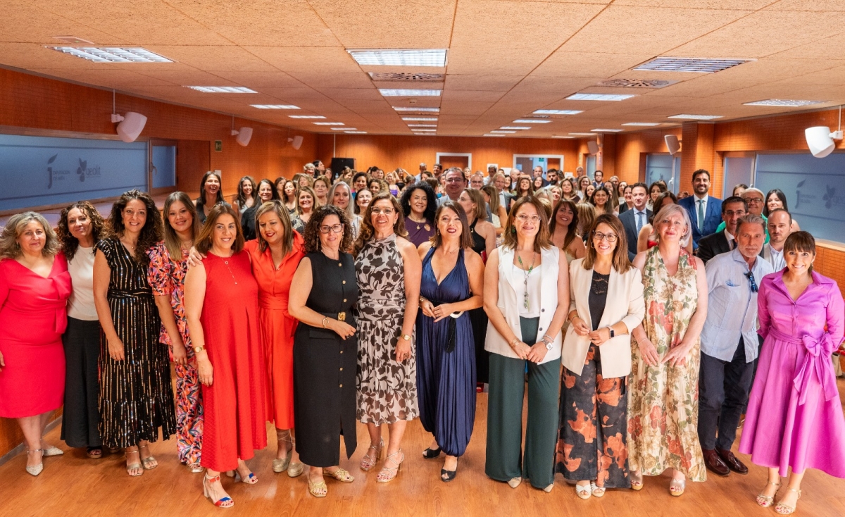  JAEM presenta a su nueva junta directiva en Geolit 