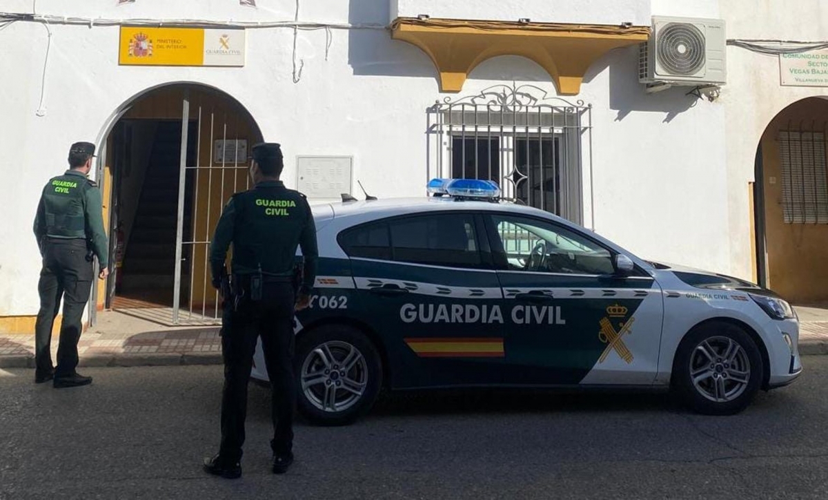  Detenido un joven por 13 delitos de robo y daños en Villanueva de la Reina 
