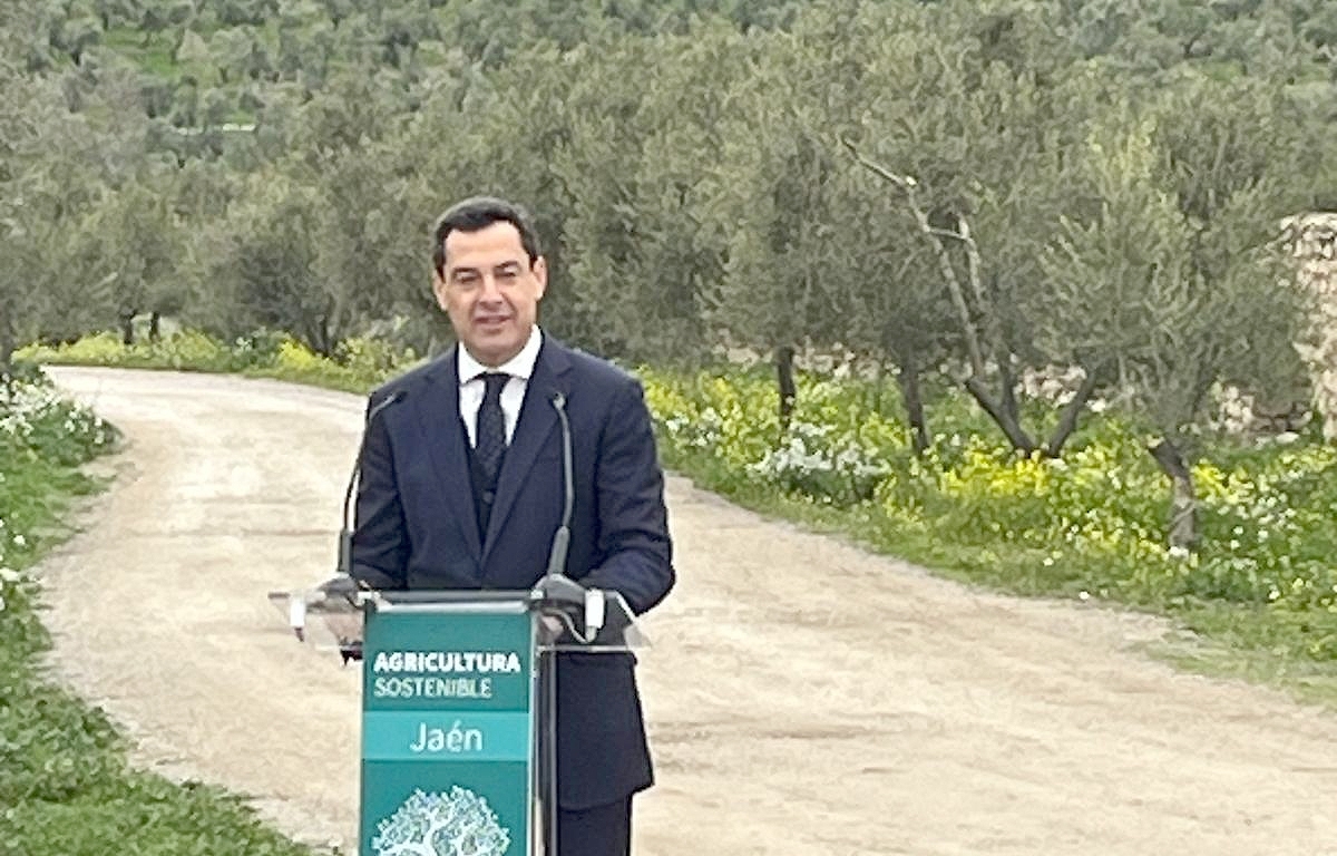  El Expositor: Entre pollas y ollas 