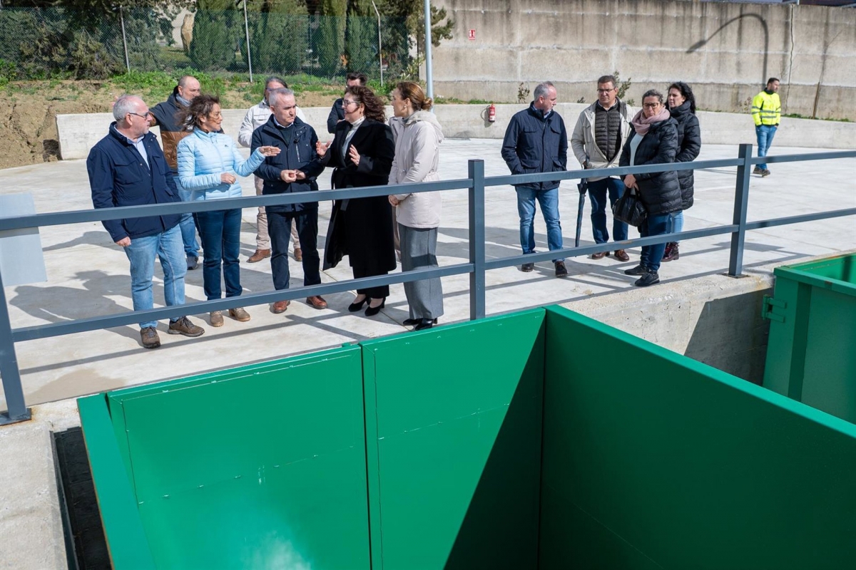  La Junta inaugura el punto limpio de Mengíbar 