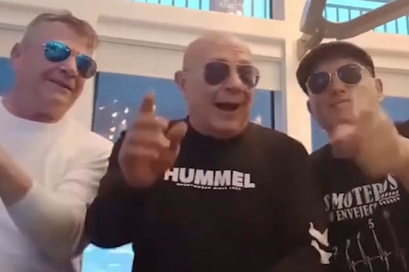  El edil de Martos del vídeo machista entrega su acta de concejal 