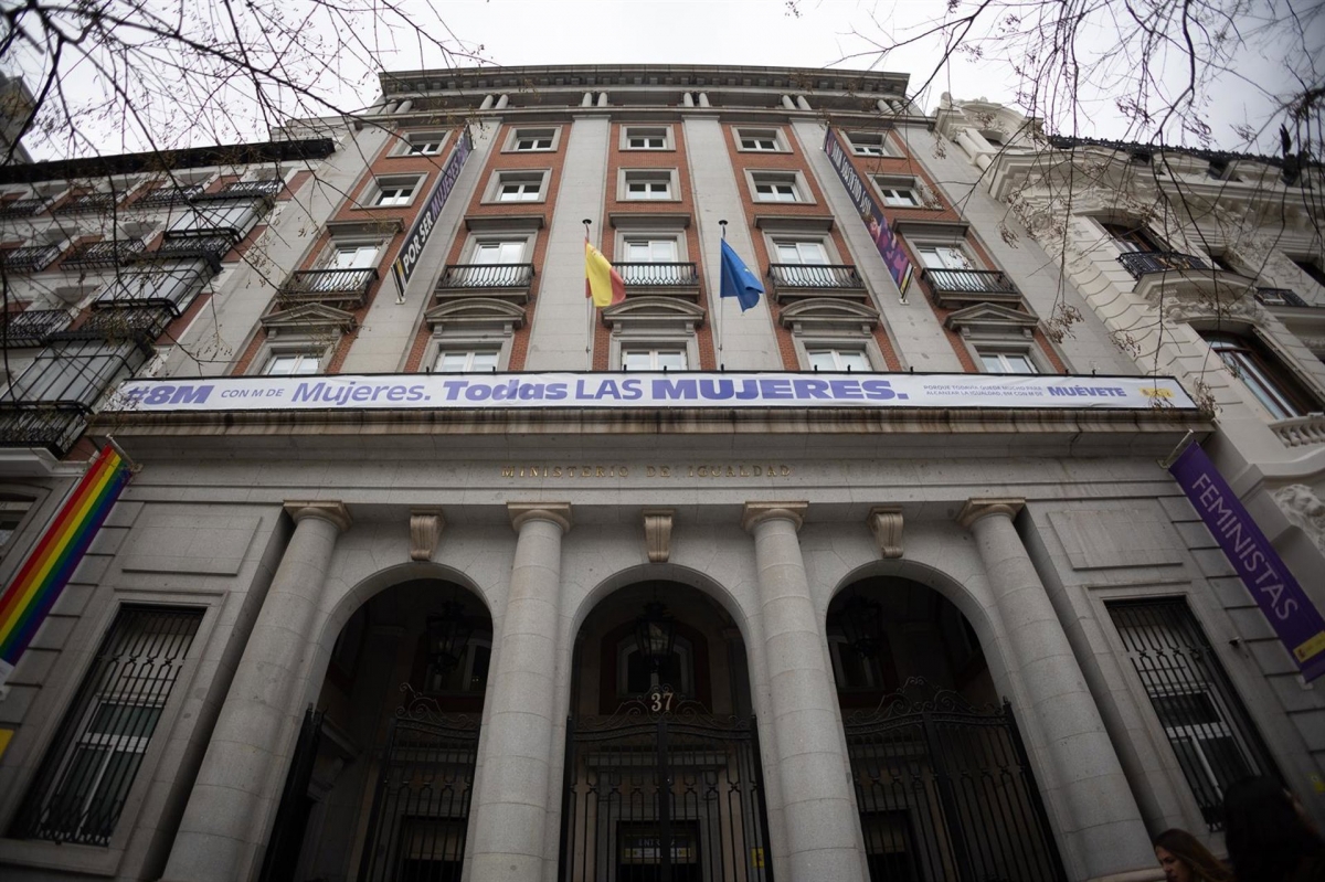  Una mujer de Jaén recoge 10.000 firmas por los fallos de las pulsera 