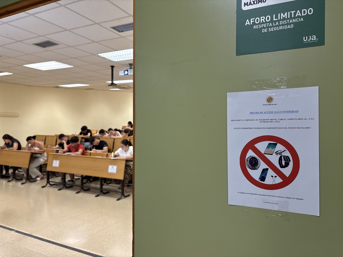  Un total de 960 estudiantes afrontan la PAU extraordinaria en Jaén 