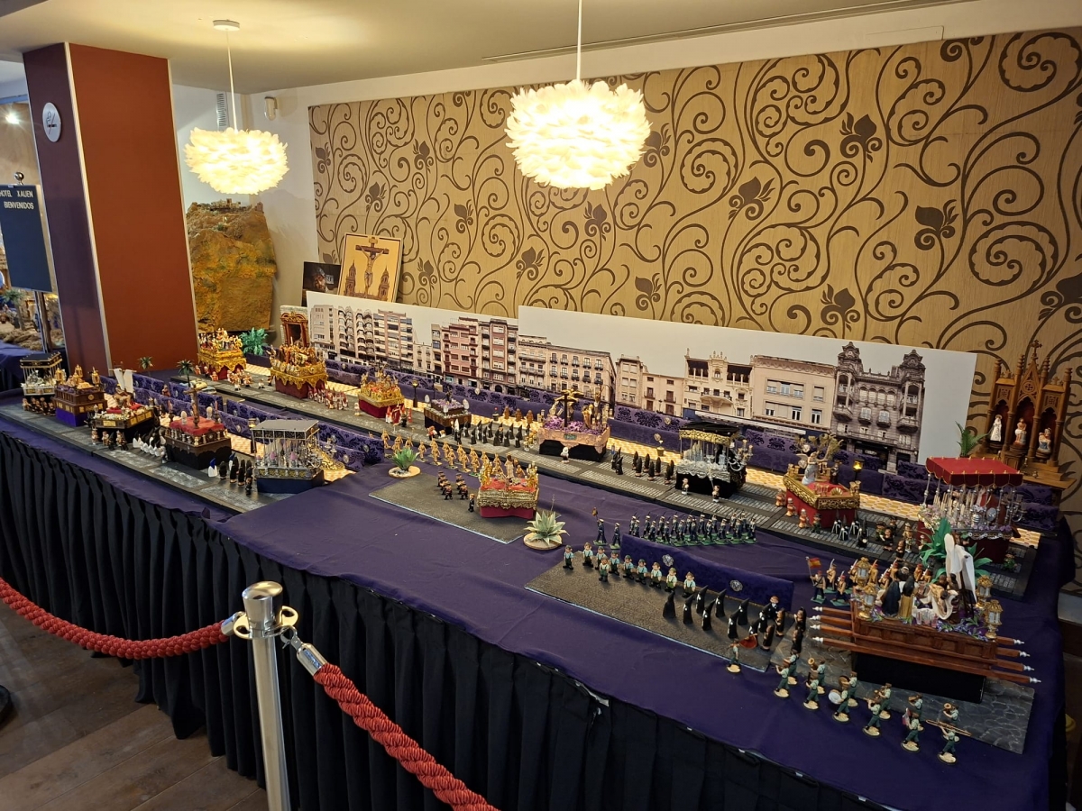  Los belenistas de Jaén exponen escenas de la Pasión en Semana Santa 