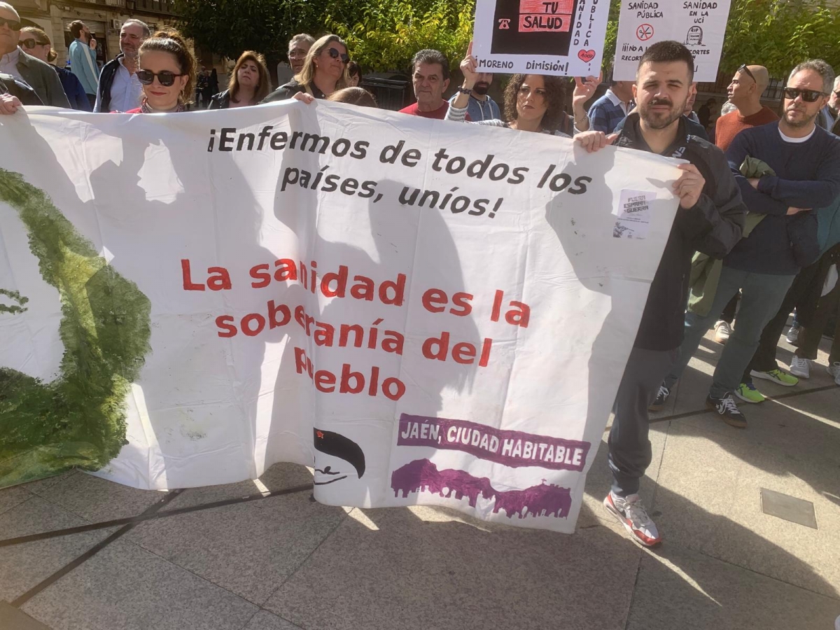  EXTRA CONFIDENCIAL | Enfermos del mundo, uníos (pero con cita previa) 