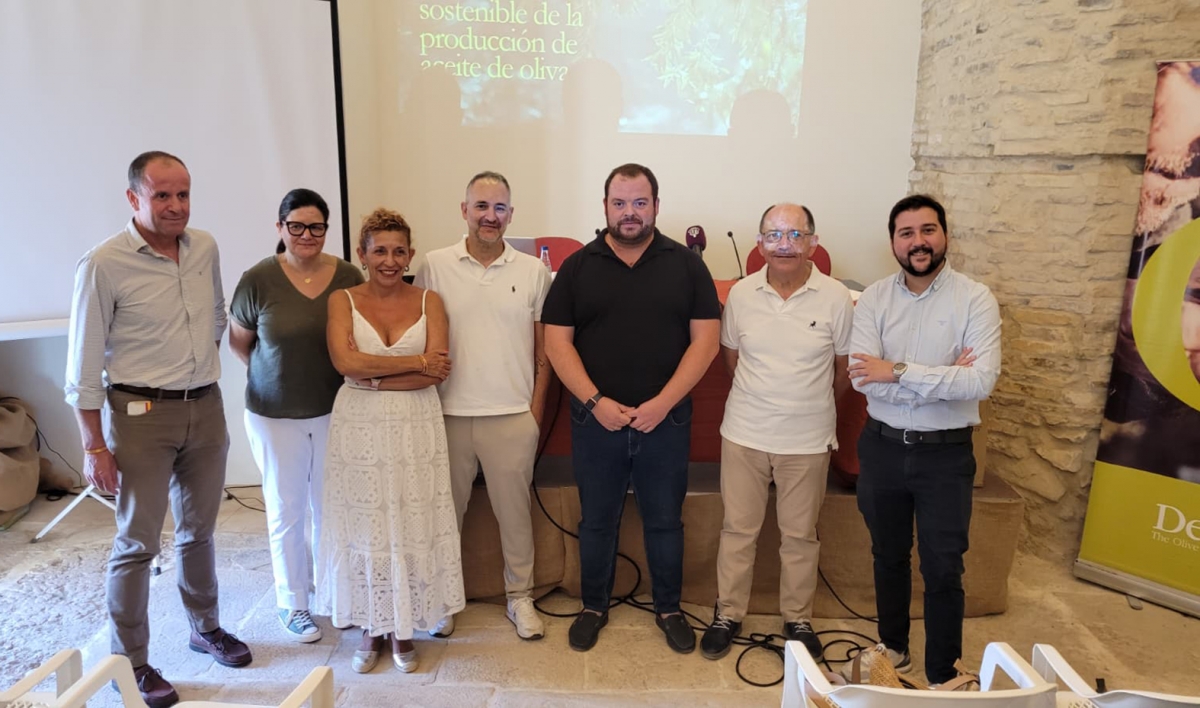 La UJA participa en la formación de más de 900 agricultores