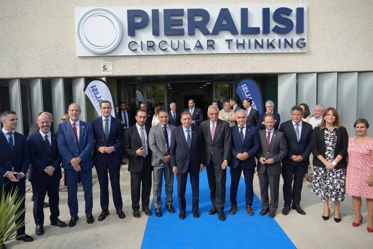  Pieralisi refuerza su "apuesta por la formación e innovación" en Geolit 