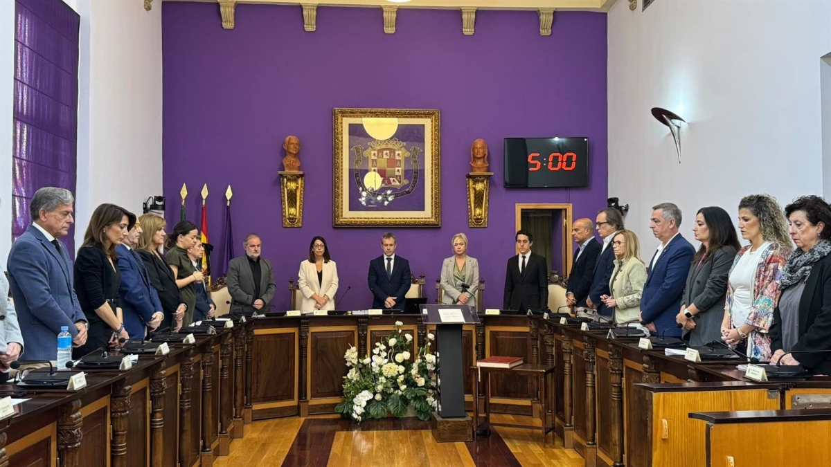  El PP abandona el Pleno municipal tras el minuto de silencio 