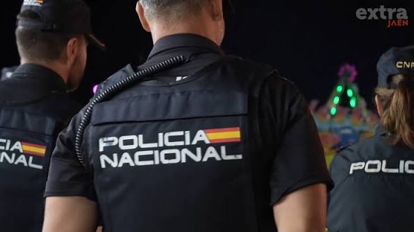  Detienen a un hombre por delitos de corrupción de menores y coacciones 