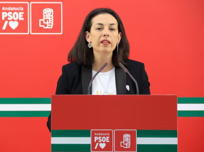  Jaén vive un inicio de curso caótico por la falta de transporte escolar 
