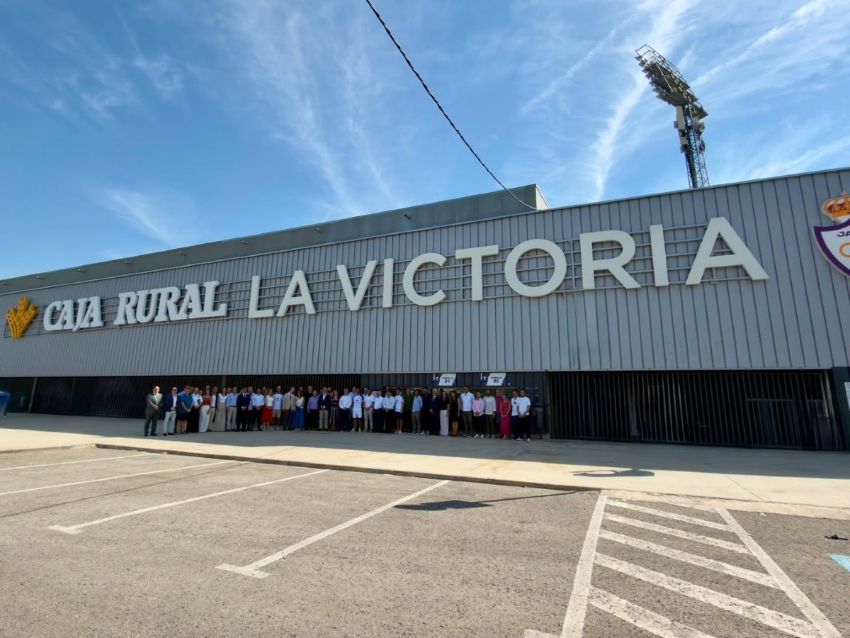  'La Victoria' incorpora a Caja Rural en el nombre del estadio 
