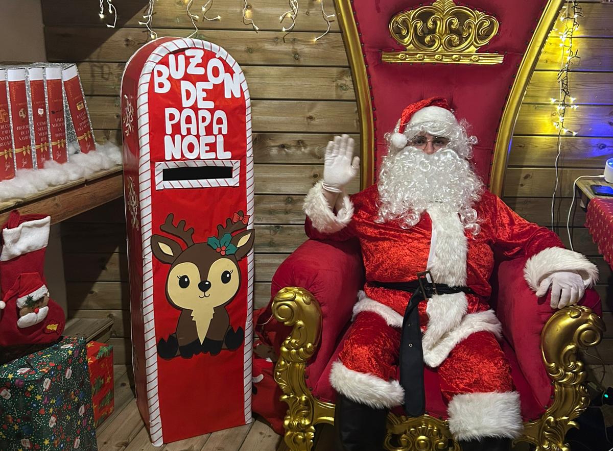  ¿Quieres conocer a Papa Noel, su fábrica de regalos y a los elfos? 