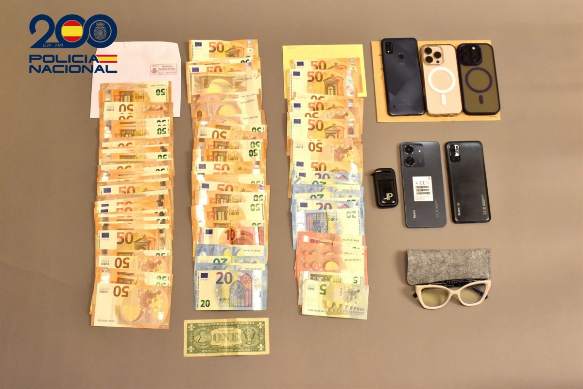  Roban el bolso a una mujer y sacan 3.200 euros con su tarjeta 