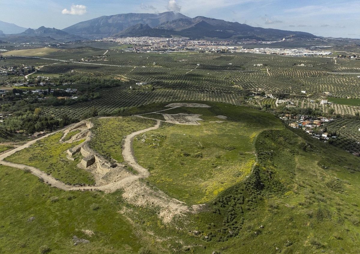 Nueva excavación en el yacimiento íbero de Puente Tablas