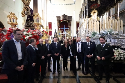  María Jesús Montero participa en la ofrenda floral de 'El Abuelo' 