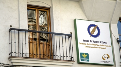  EL Gobierno "desprecia" la titulación universitaria de Periodismo 