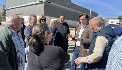  El PP denuncia que prosigue el "abandono" al mercadillo de la capital 