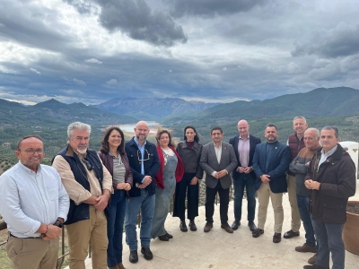  La Diputación moderniza el control del agua en la Sierra de Segura 