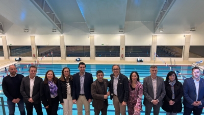  Torredelcampo inaugura su piscina municipal cubierta 