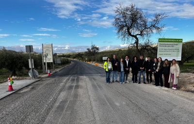  Diputación acondiciona la carretera entre Huesa y la Estación de Quesada 